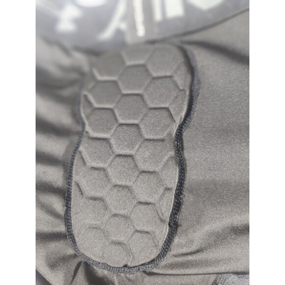 Under Armour UA Gameday Pro 7-Pad 3/4 Football Tights Youth Large Black 1388108 - Picture 6 of 9